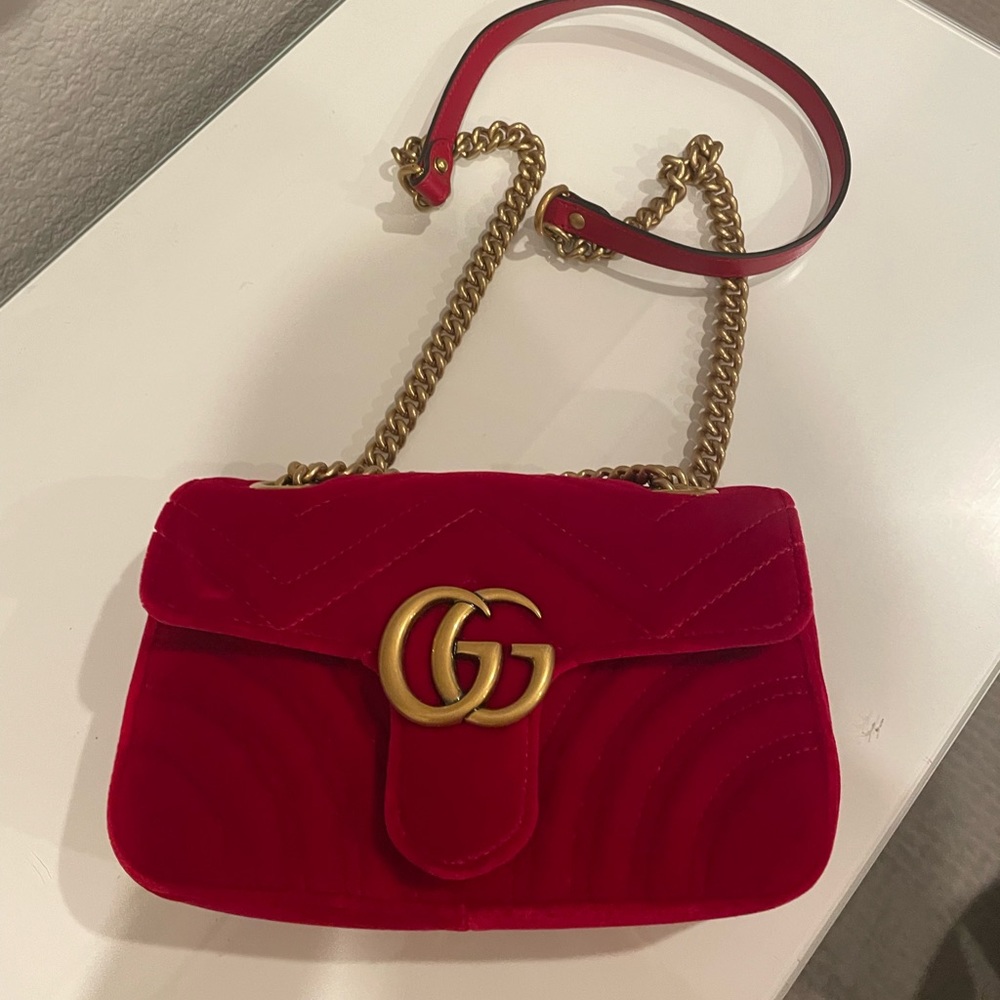 Gucci  Marmont Small Shoulder Bag